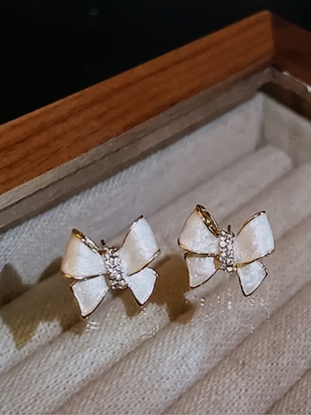 Beginning Boutique Cream Bow Rhinestone Earrings - Picture 2 of 2